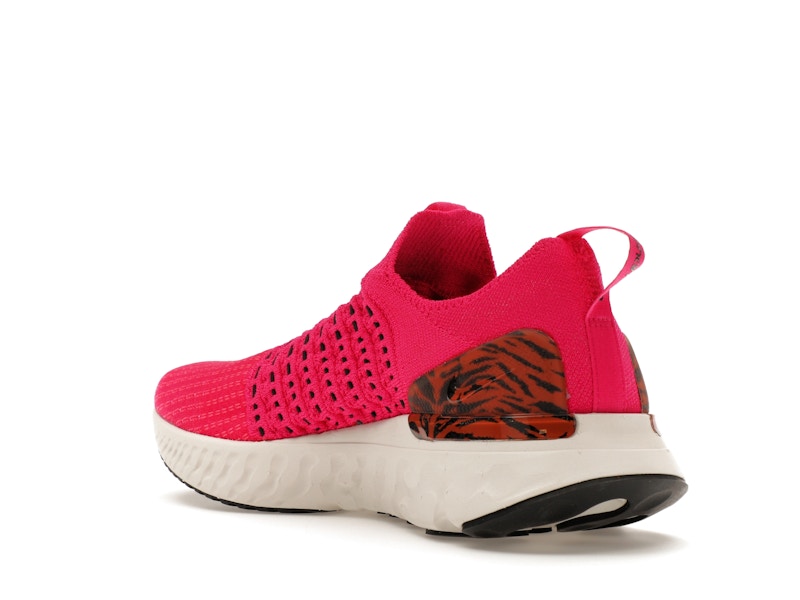 Nike React Phantom Run Flyknit 2 Pink Prime Zebra (Women's)
