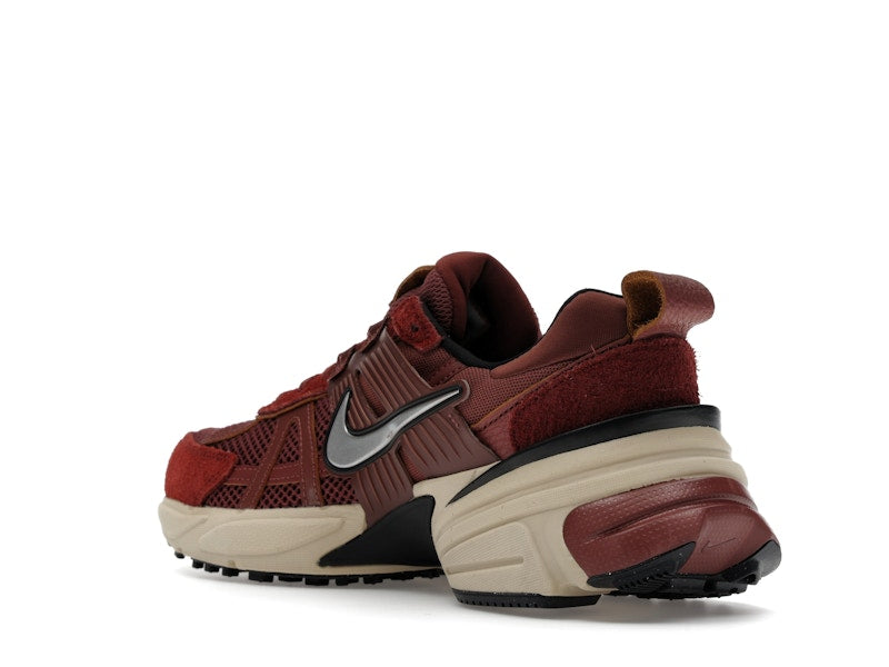 Nike V2K Run Red Sepia Dark Pony (Women's)