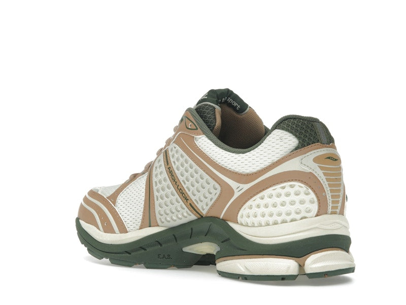 Saucony ProGrid Triumph 4 Saucony & Friends Seanella Abraham