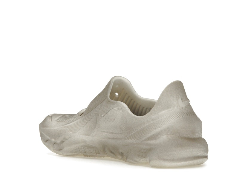 Nike ISPA Universal Natural Black