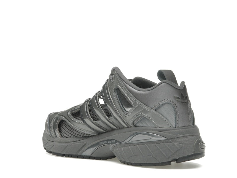 adidas Adistar Pose Taqwa Bint Ali Iron Metallic (Women's)