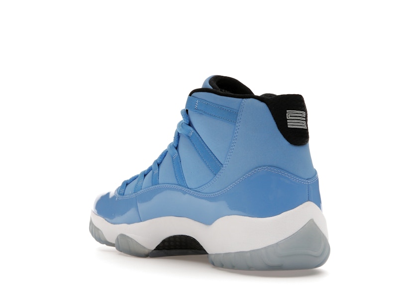 Jordan 11 Retro Pantone