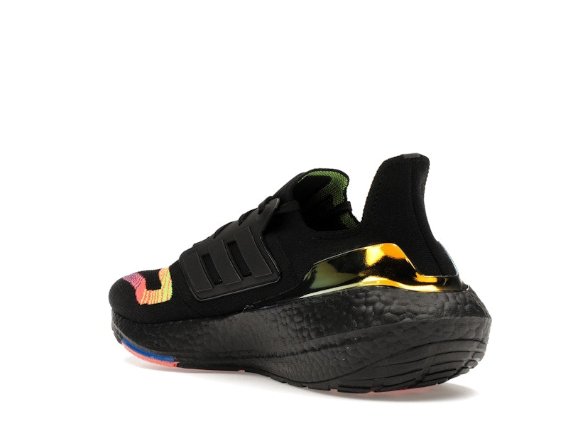 adidas Ultra Boost 22 Linear Energy Black