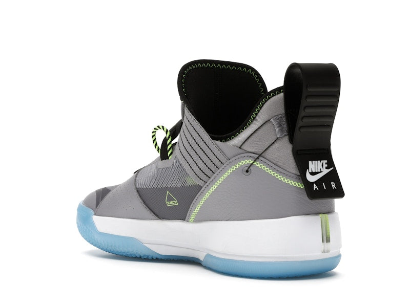 Jordan XXXIII SE Cement Grey