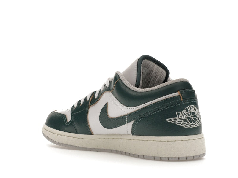 Jordan 1 Low SE Oxidized Green