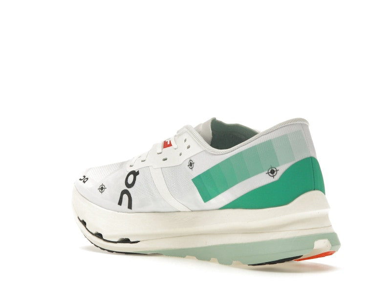 On CloudBoom Echo 3 Undyed White Mint