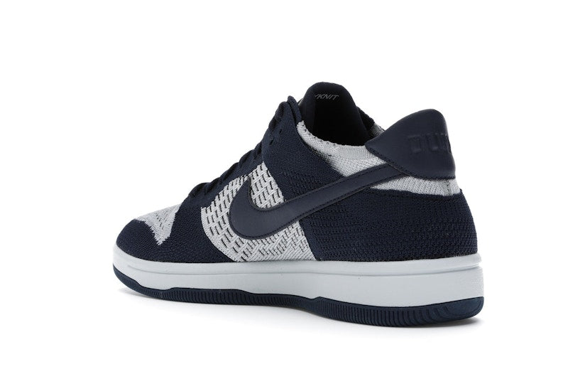 Nike Dunk Low Flyknit College Navy Pure Platinum