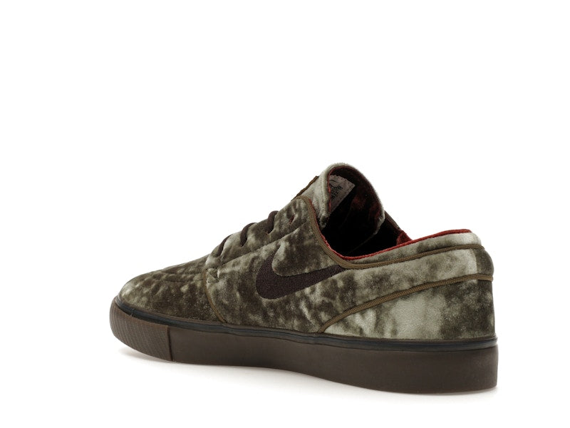 Nike SB Zoom Janoski OG+ SE Medium Olive Baroque Brown Dark Team Red Velvet Brown