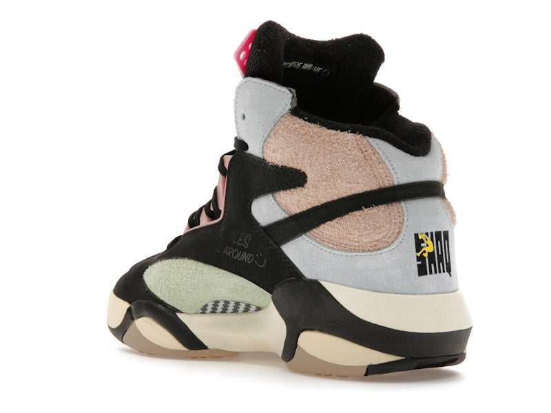 Reebok Shaq Attaq Smiley