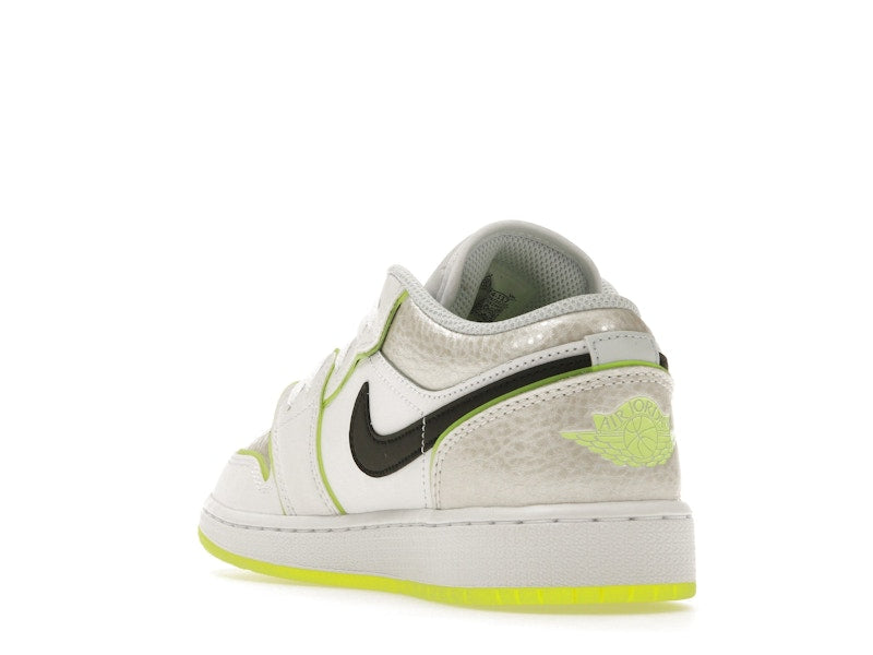 Jordan 1 Low SE Warped Swoosh (GS)