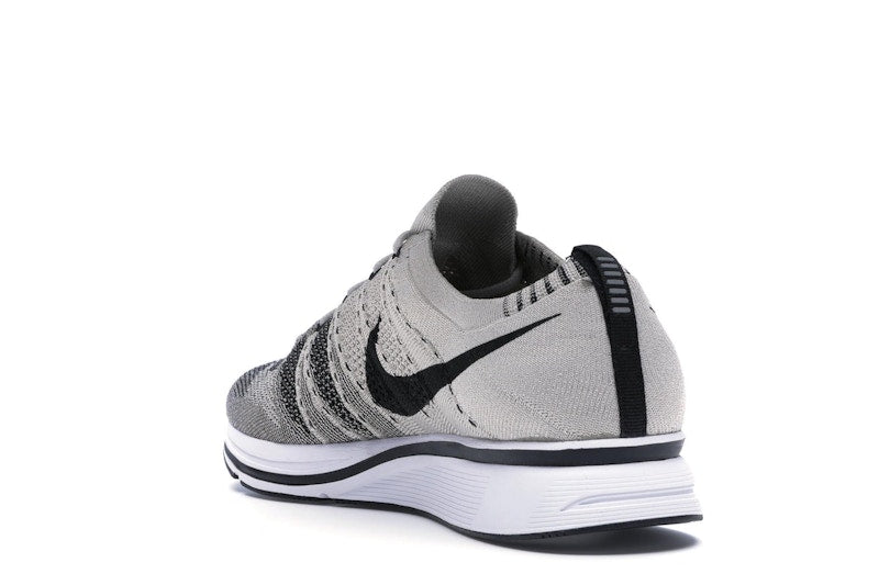 Nike Flyknit Trainer Pale Grey