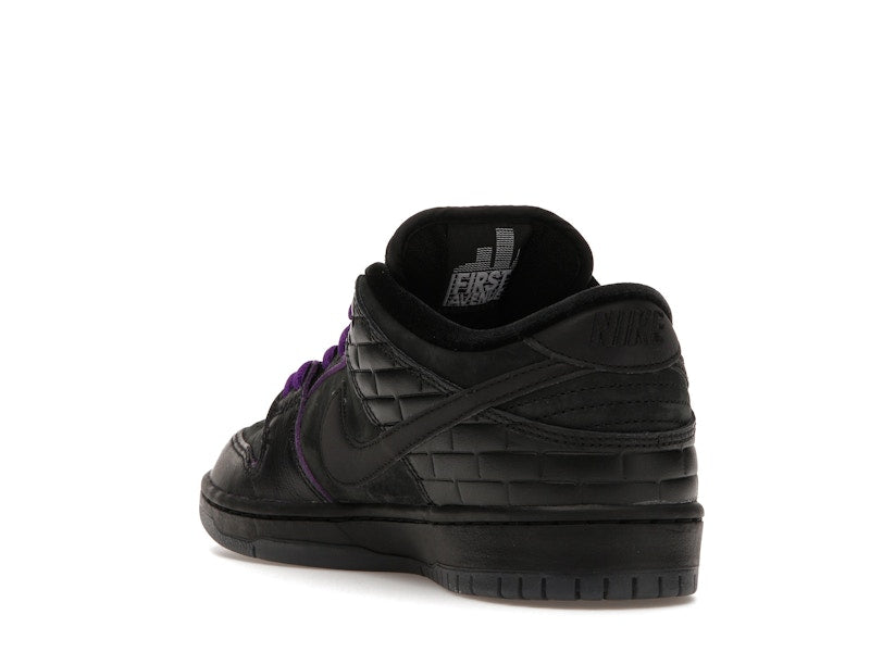 Nike SB Dunk Low Familia First Avenue