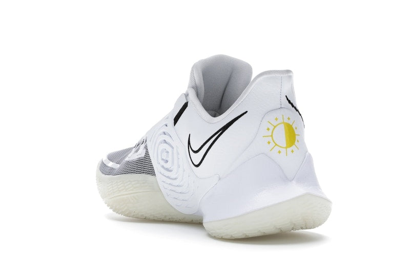 Nike Kyrie Low 3 White Black Glow