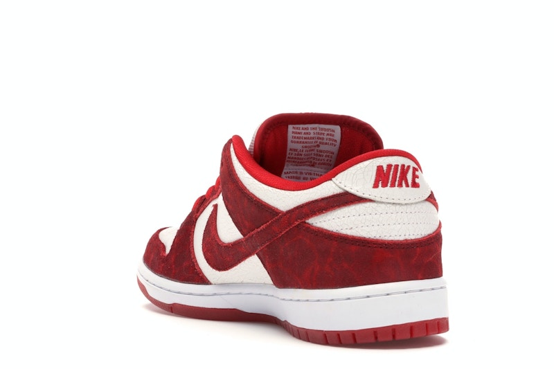 Nike SB Dunk Low Valentine's Day (2014)