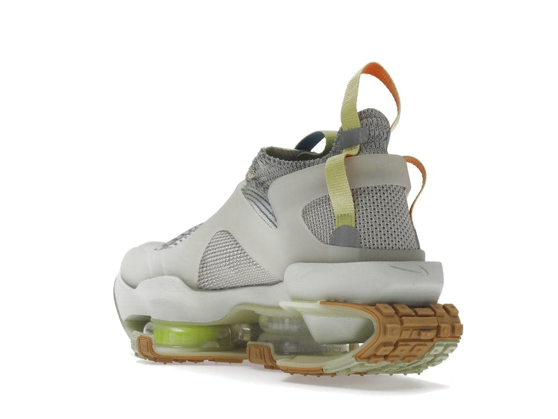 Nike ISPA Road Warrior Sail