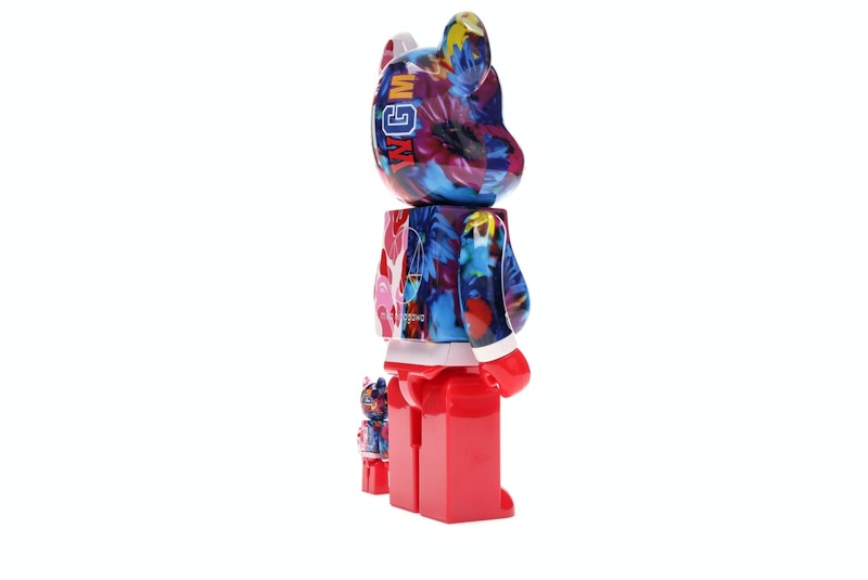 Bearbrick x Bape x Mika Ninagawa Shark 100% & 400% Set Pink
