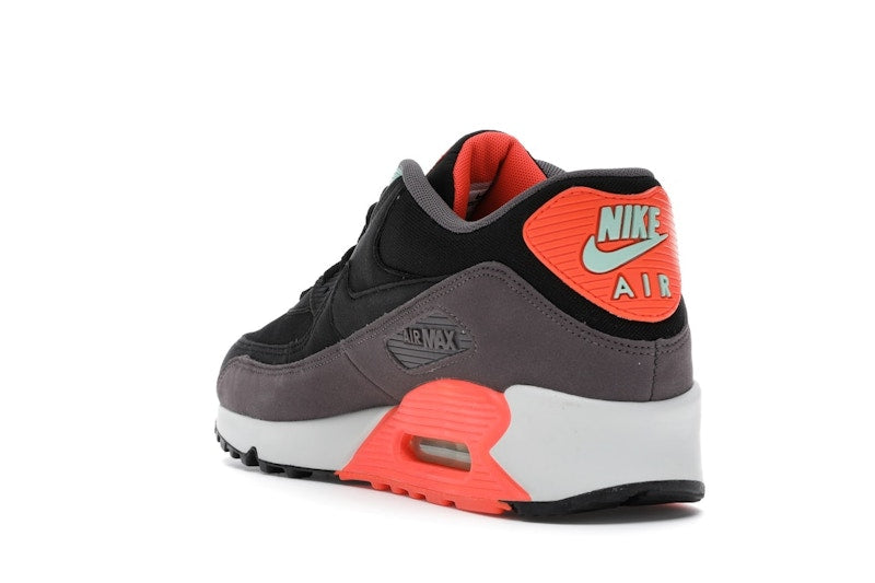Nike Air Max 90 Hyper Crimson