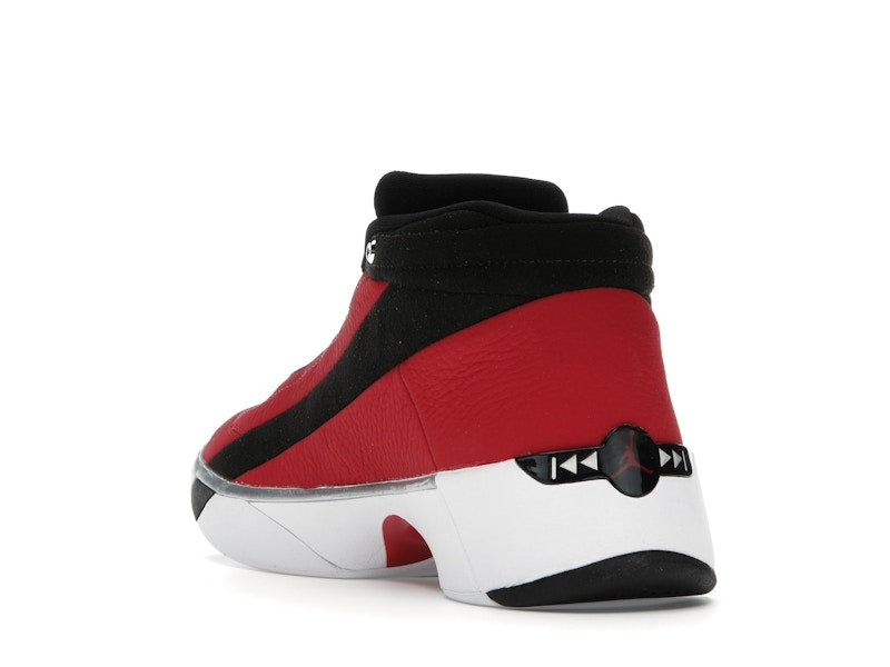 Jordan Team Showcase Gym Red Black