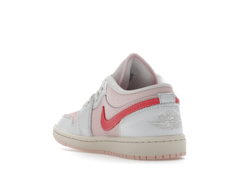 Jordan 1 Low SE Strawberry Milkshake (Women's)