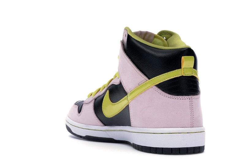 Nike SB Dunk High Miss Piggy