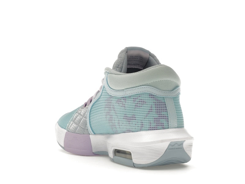 Nike LeBron Witness 8 Easter