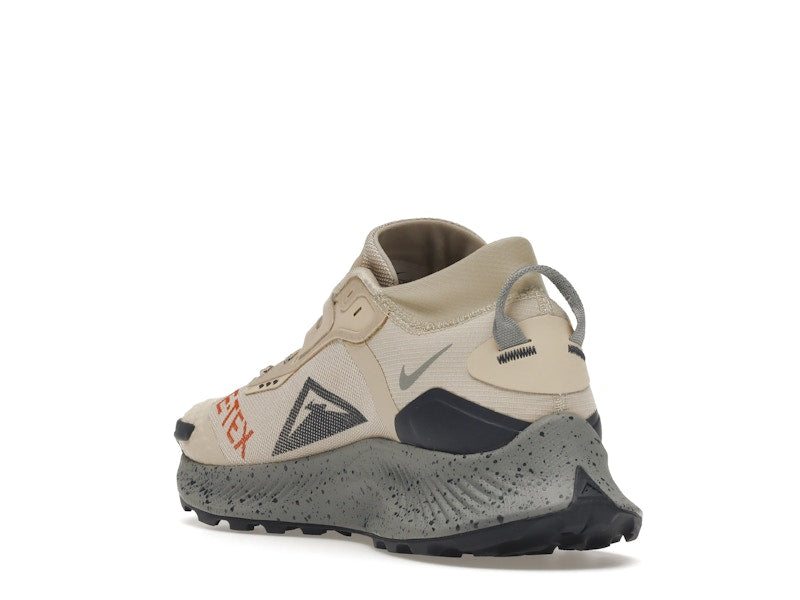 Nike Pegasus Trail 3 Gore-Tex Rattan Campfire Orange