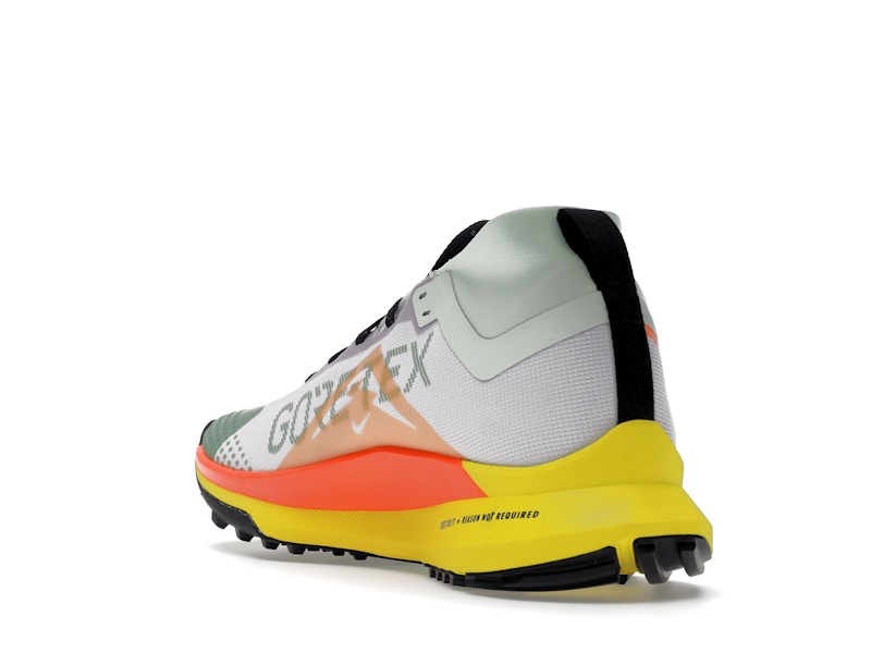 Nike React Pegasus Trail 4 Gore-Tex Barely Grape Total Orange