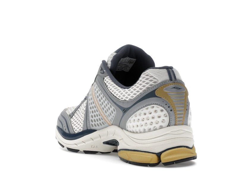 Saucony ProGrid Triumph 4 Fabricated Future