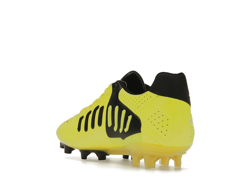 Nike CTR 360 Maestri III FG SE Sonic Yellow (2023)