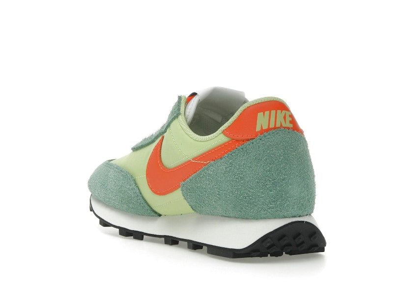 Nike Daybreak Limelight Electro Orange