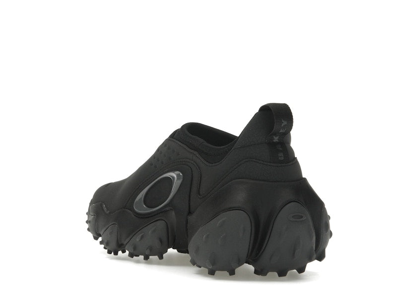 Oakley Edge Icon Slip On Black