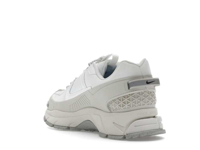 Nike Zoom Vomero Roam Summit White Light Bone Light Iron Ore