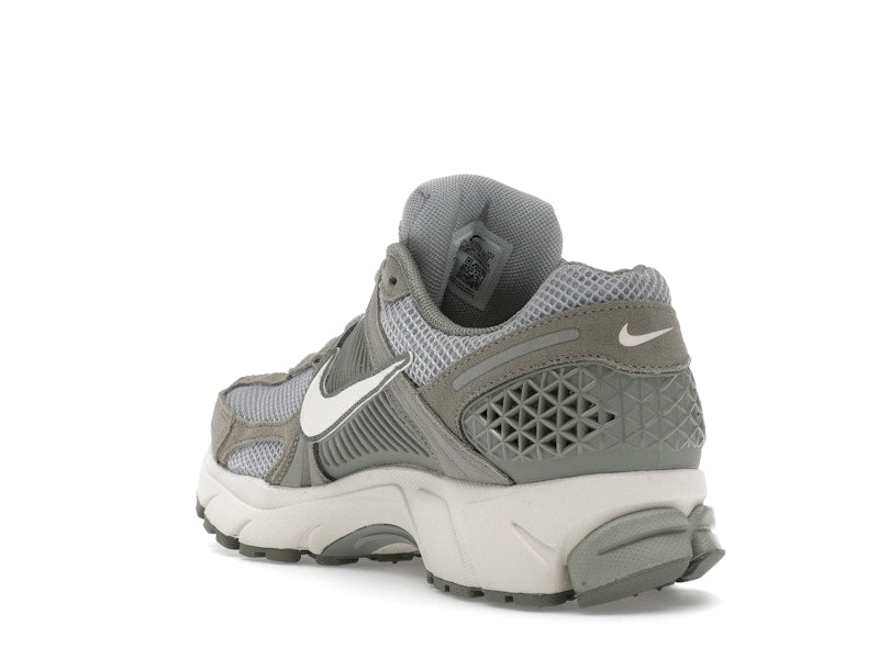 Nike Zoom Vomero 5 Dark Stucco