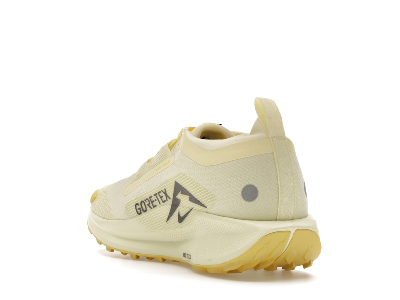 Nike React Pegasus Trail 5 Gore-Tex Alabaster Saturn Gold Lightning Medium Ash