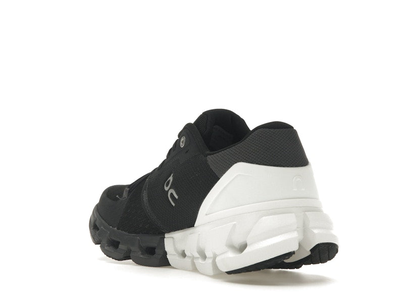 On Running Cloudflyer 4 Black White (Women's)