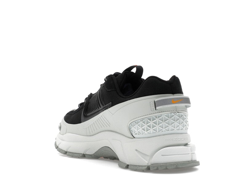 Nike Zoom Vomero 5 Roam Black Light Silver