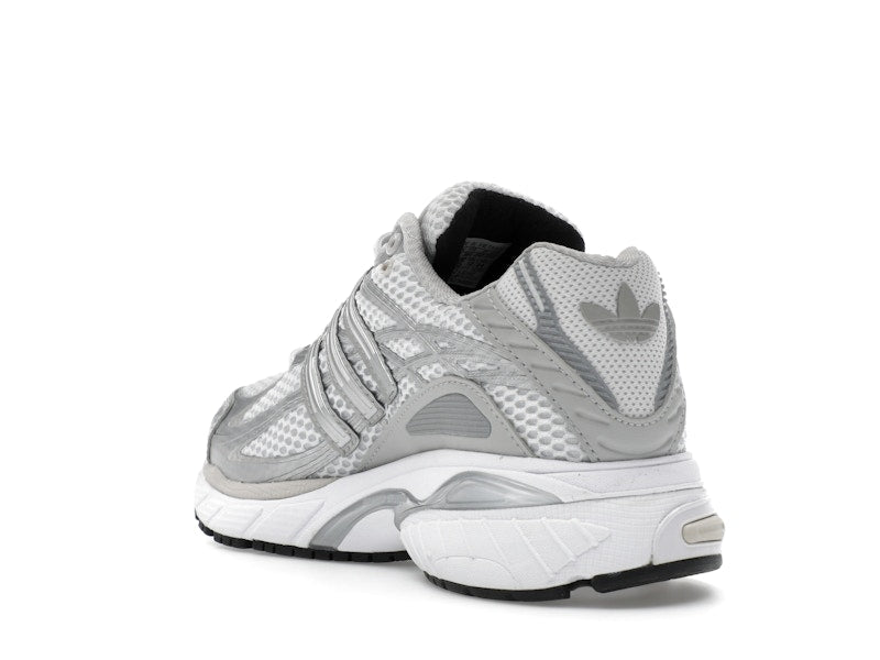 adidas Adistar Cushion Sporty & Rich Grey
