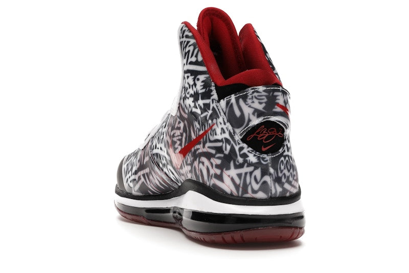 Nike LeBron 8 Graffiti