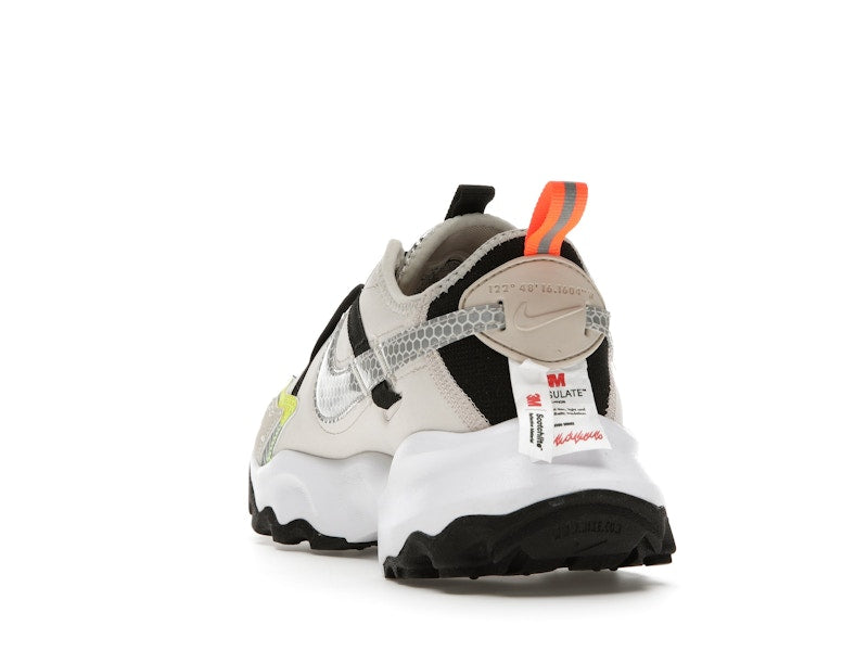 Nike TC 7900 LX 3M Light Orewood Brown (Women's)