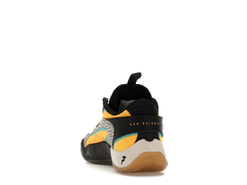 Jordan Luka 2 The Pitch (GS)