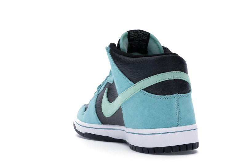 Nike SB Dunk Mid Sea Crystal