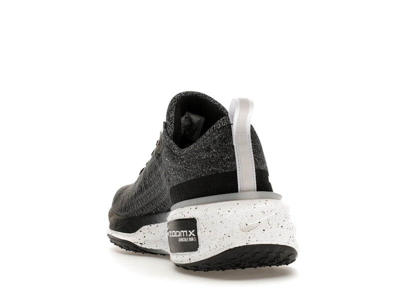 Nike ZoomX Invincible Run 3 Oreo