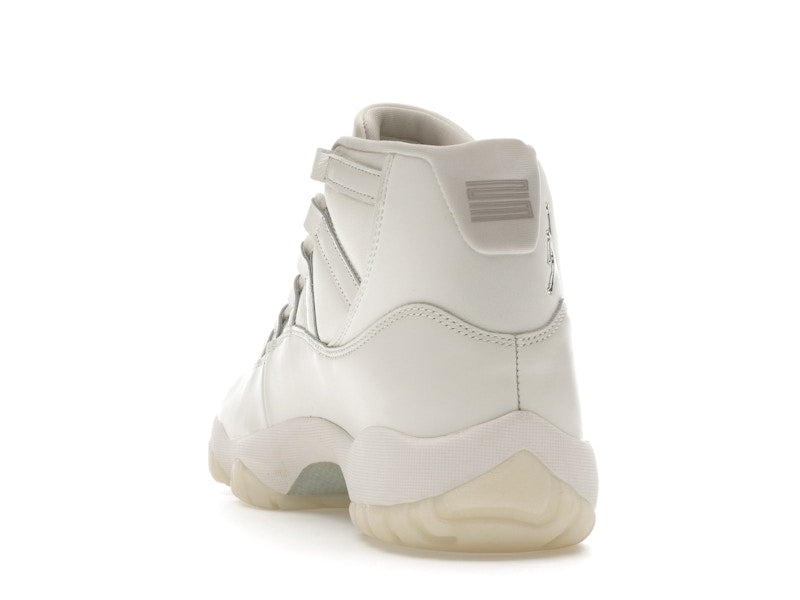 Jordan 11 Retro Pearl (Women's)