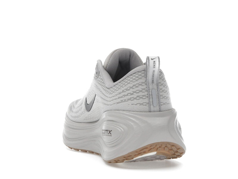 Nike Vomero Plus College Grey Light Iron Ore Gum