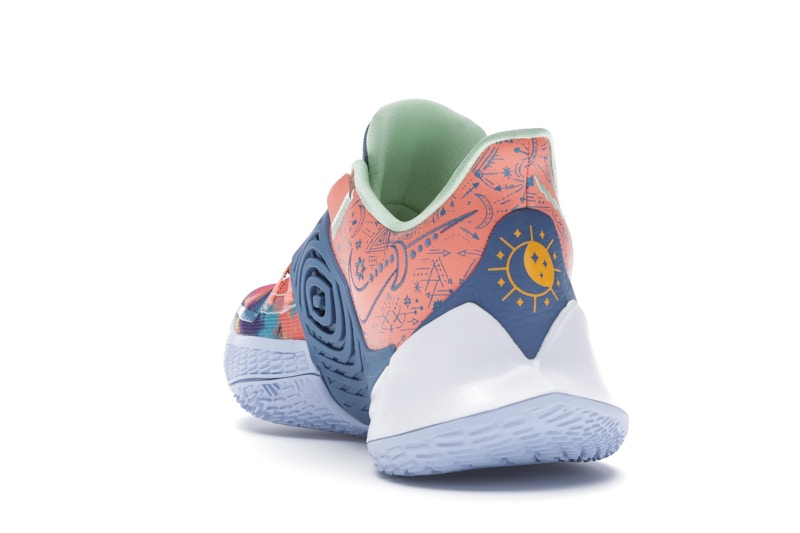 Nike Kyrie Low 3 Atomic Pink Stone Blue
