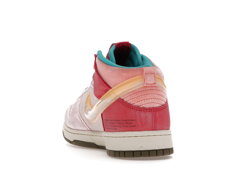 Nike Dunk Mid Social Status Free Lunch Strawberry Milk