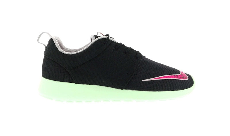 Nike Roshe Run FB Yeezy