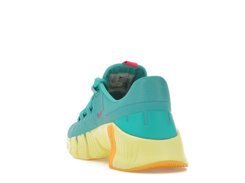 Nike Free Metcon 5 Dusty Cactus Fierce Pink