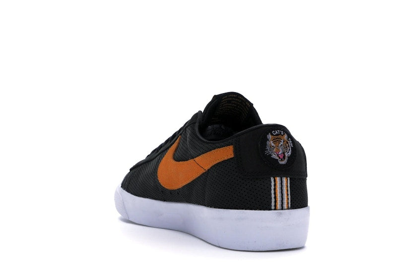 Nike SB Zoom Blazer Low GT Cats Paw Saloon