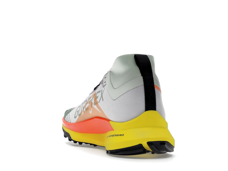 Nike React Pegasus Trail 4 Gore-Tex Barely Grape Total Orange